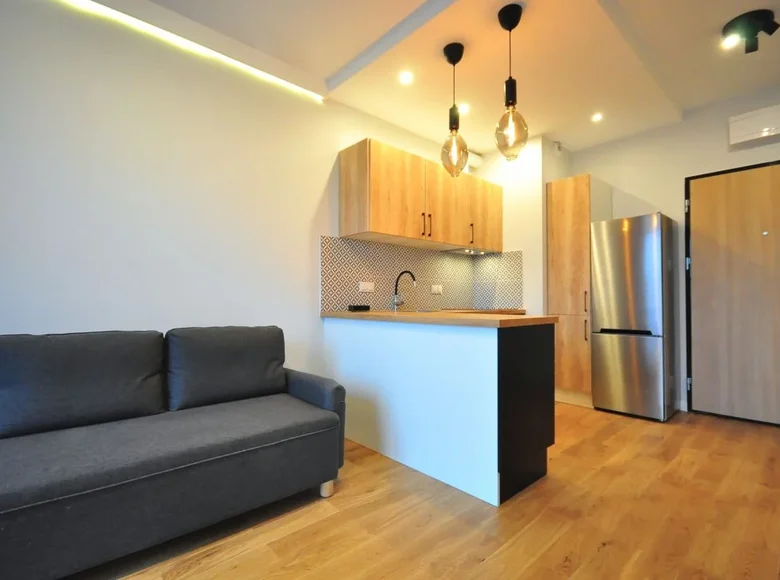 Коммерческое помещение 27 м² Варшава, Польша