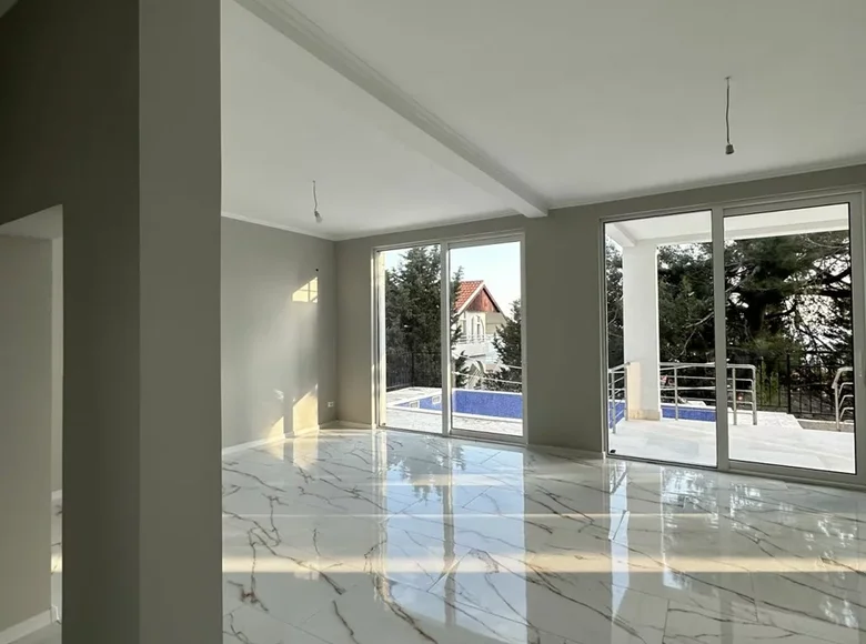 3 bedroom villa  Bar, Montenegro