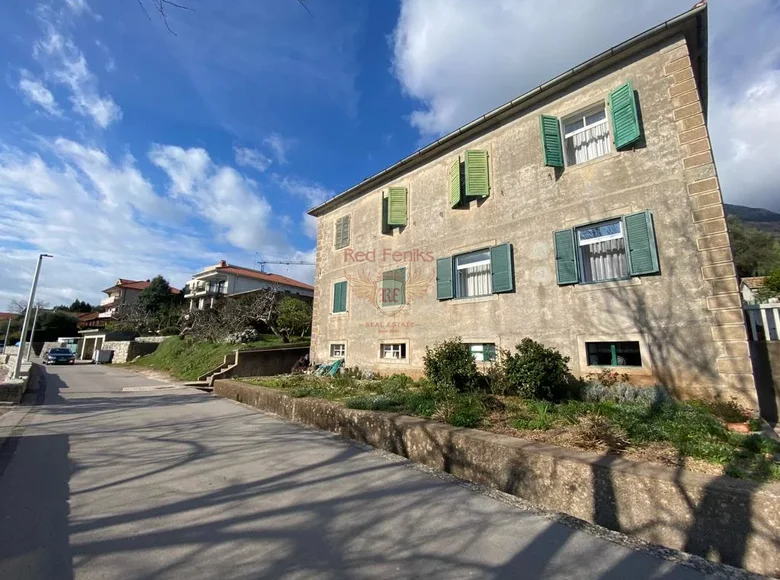 Mieszkanie 3 pokoi 64 m² Baosici, Czarnogóra