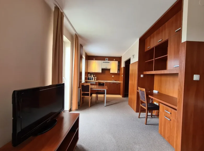 1 room apartment 35 m² in Warsaw, Poland