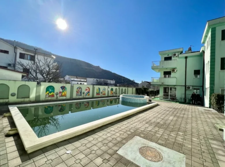 Mieszkanie 2 pokoi 65 m² Herceg Novi, Czarnogóra