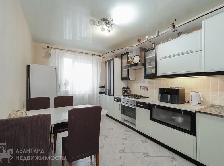3 room apartment 82 m² Minsk, Belarus