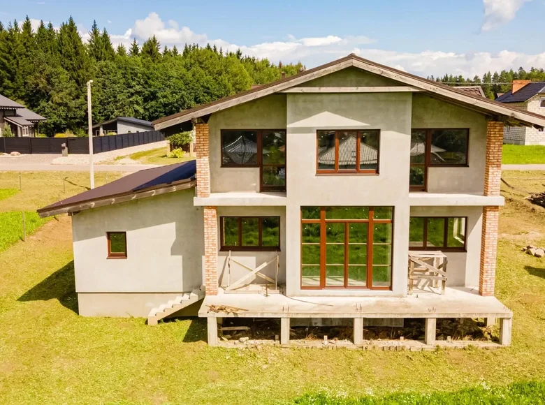 House 220 m² Staroje Sialo, Belarus