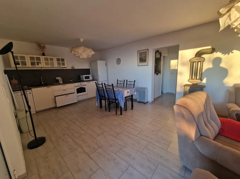 Wohnung 2 Schlafzimmer 75 m² in Seoce, Montenegro