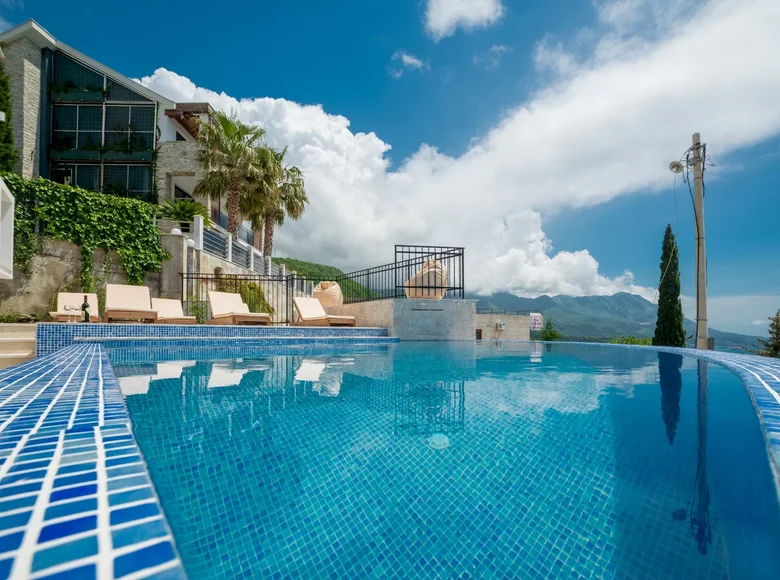 villa de 3 chambres 170 m² Becici, Monténégro