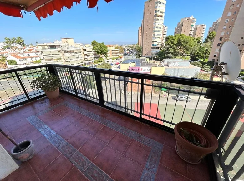 Mieszkanie 3 pokoi 121 m² Torremolinos, Hiszpania