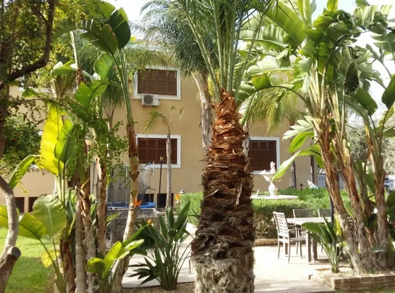 Maison 7 chambres 800 m² Nicosie, Chypre