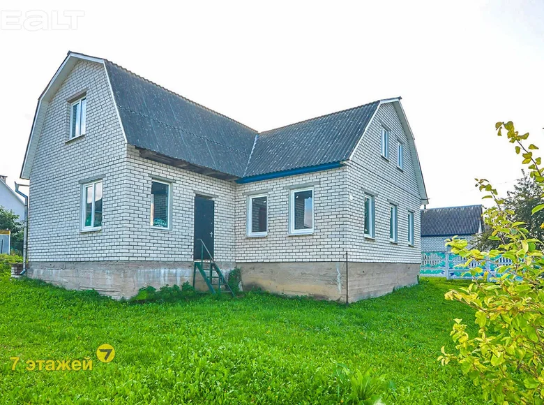 House 289 m² in Dzyarzhynsk District, Belarus