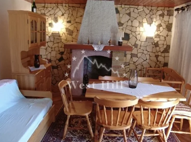 2 room house 77 m² Cetinje, Montenegro