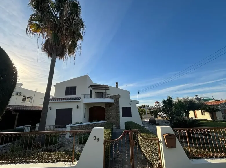 3 bedroom house  in Kato Polemidion Municipality, Cyprus