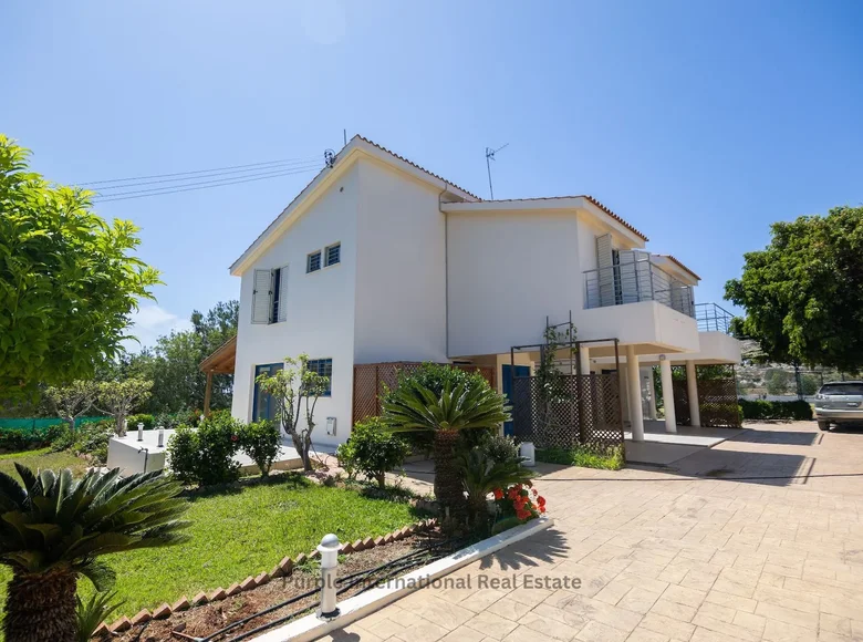 6-Schlafzimmer-Villa 320 m² Agia Napa, Zypern