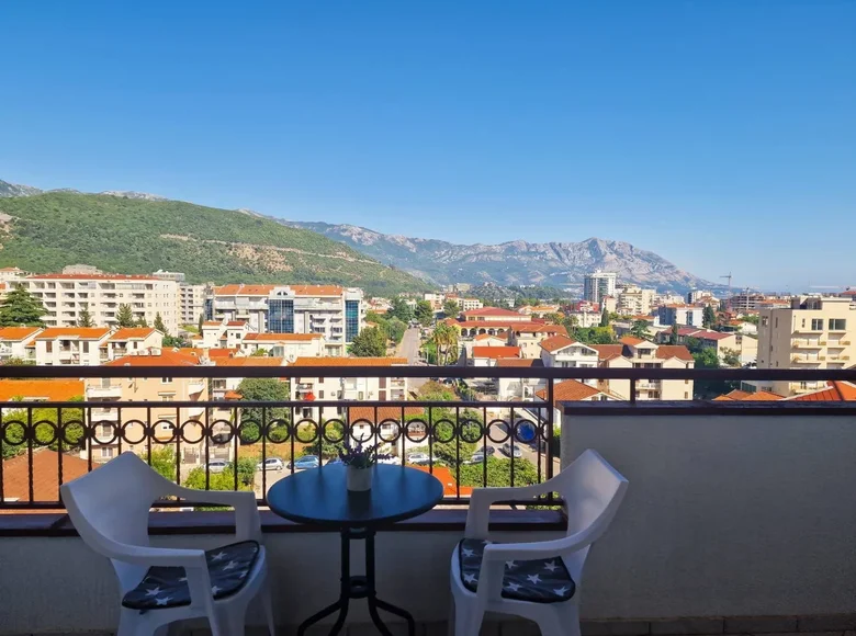 Wohnung 3 Schlafzimmer 90 m² in Budva, Montenegro