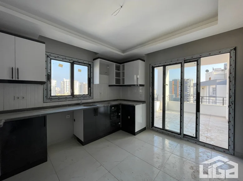3 room apartment 130 m² Erdemli, Turkey