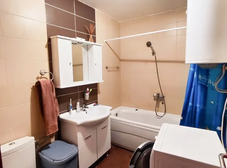 Mieszkanie 2 pokoi 81 m² Budva, Czarnogóra