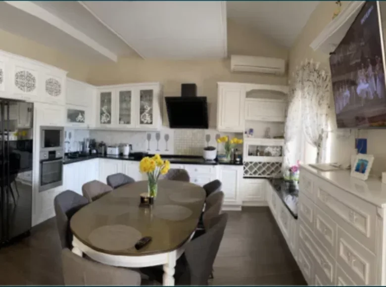 3 room apartment 140 m² Odesa, Ukraine