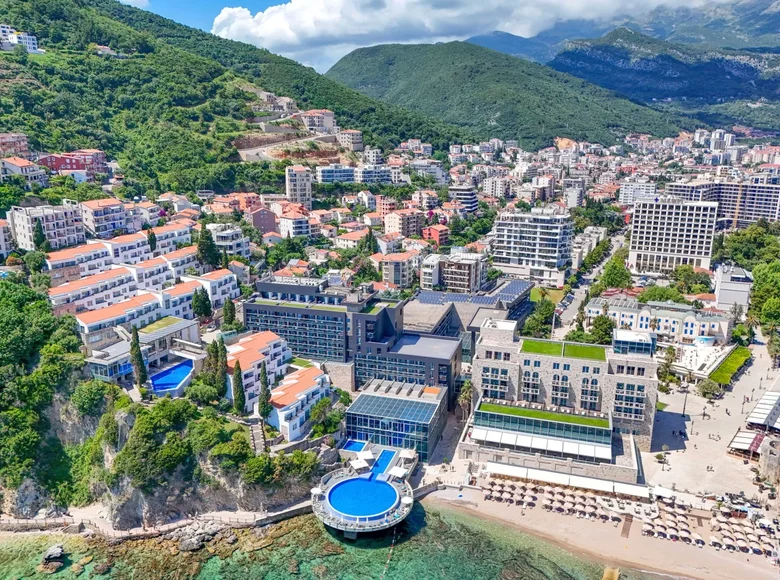 Квартира 4 комнаты 75 м² Будва, Черногория