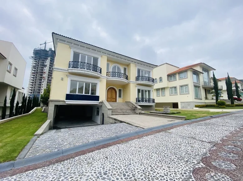 Haus 4 Schlafzimmer 1 000 m² Interlomas, Mexiko