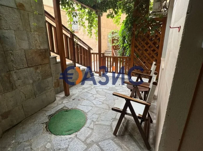 2 bedroom apartment 110 m² Sveti Vlas, Bulgaria