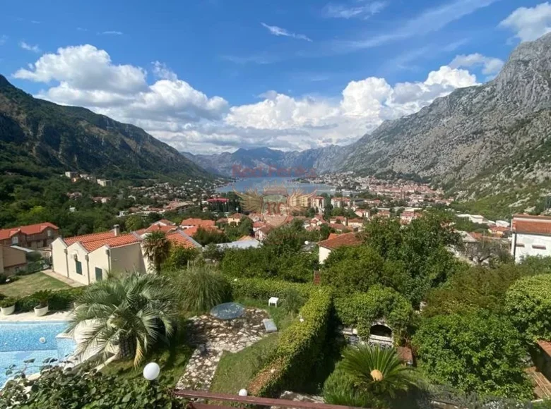 Haus 450 m² Montenegro, Montenegro