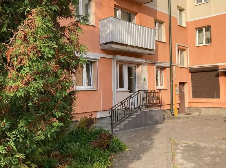 Office 44 m² in Muchaviecki sielski Saviet, Belarus