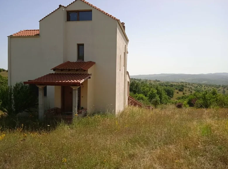 3 bedroom villa 300 m² Dorkada, Greece