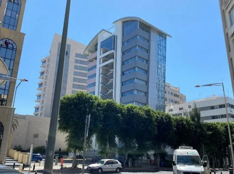 Bureau 957 m² à Nicosie, Chypre