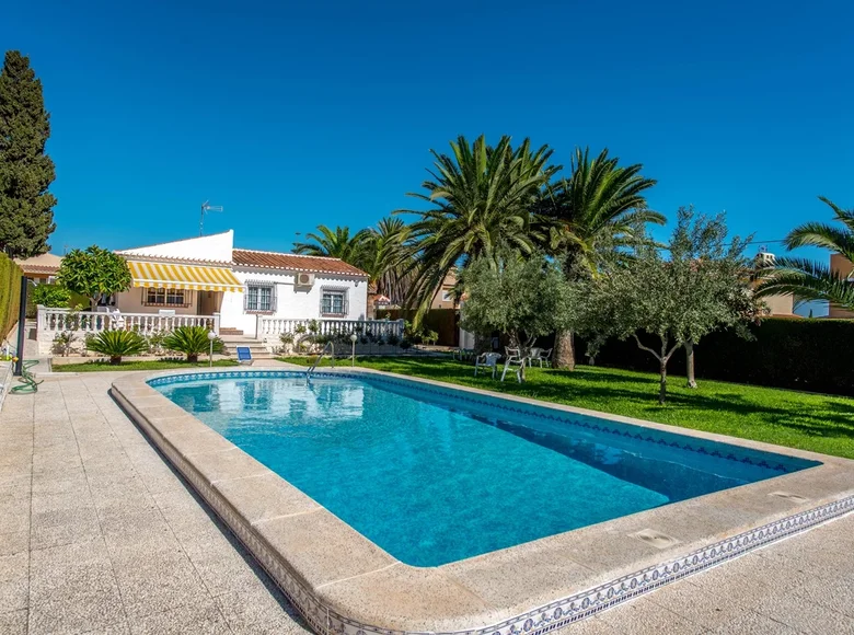 3-Schlafzimmer-Villa 120 m² Abadin, Spanien