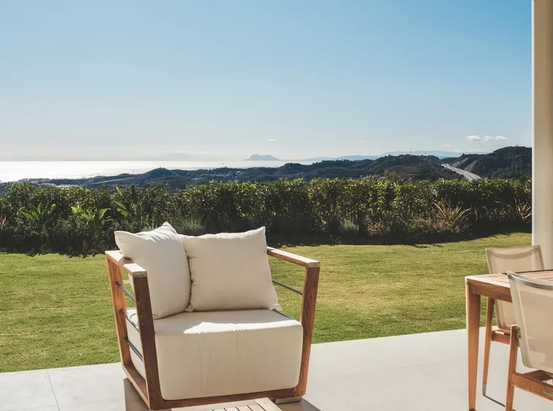 Apartamento 5 habitaciones  Benahavis, Španjolska