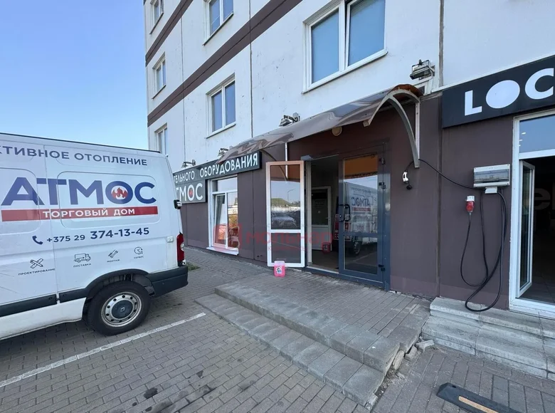 Shop 1 room 125 m² in Minsk, Belarus