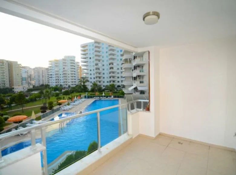 Квартира 2 комнаты 70 м² Аланья, Турция