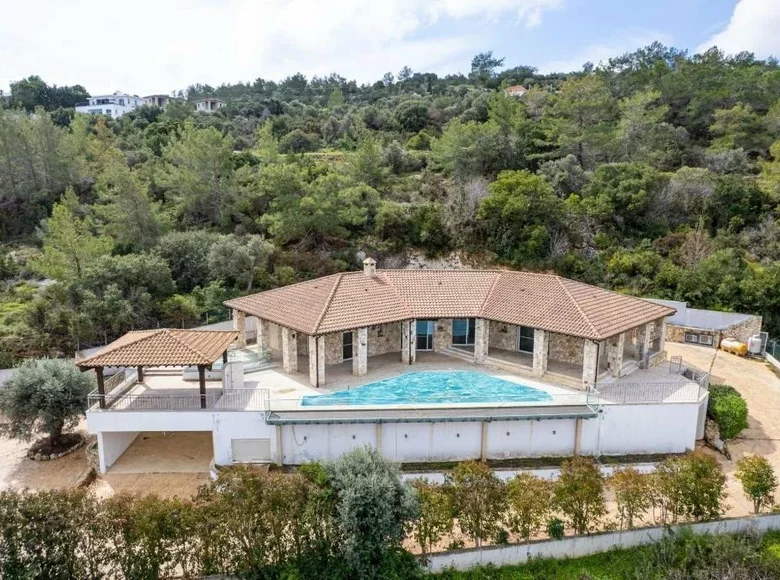 Maison 3 chambres 220 m² Néo Chorió, Chypre