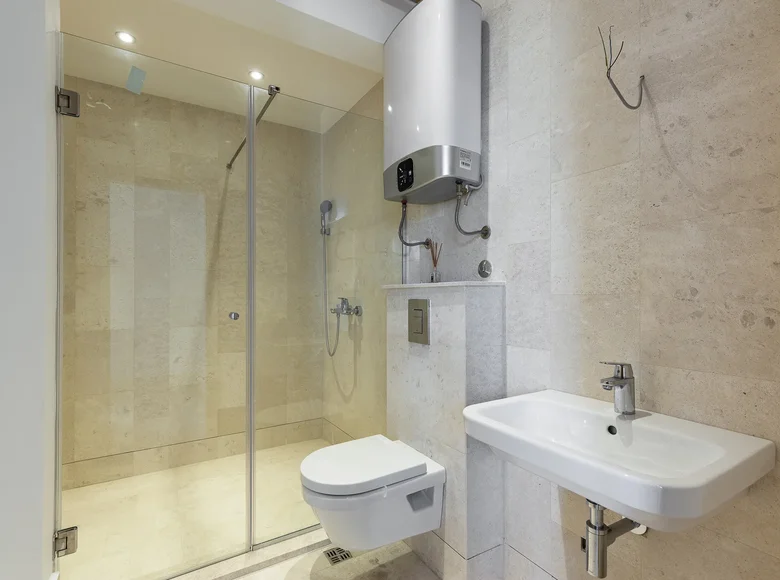 Appartement 3 chambres  Rafailovici, Monténégro