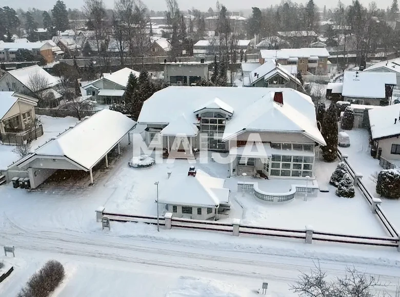 Дом 10 комнат 326 м² Helsinki sub region, Финляндия