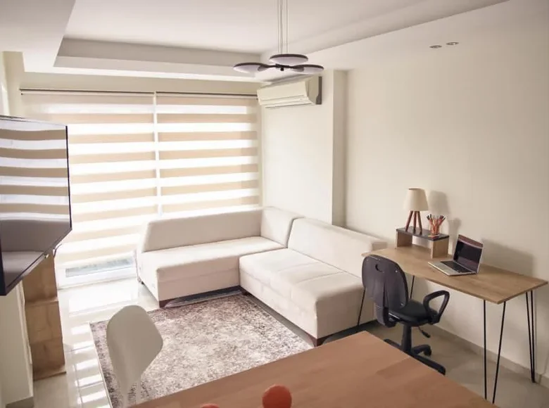 Mieszkanie 2 pokoi 65 m² Mahmutlar, Turcja