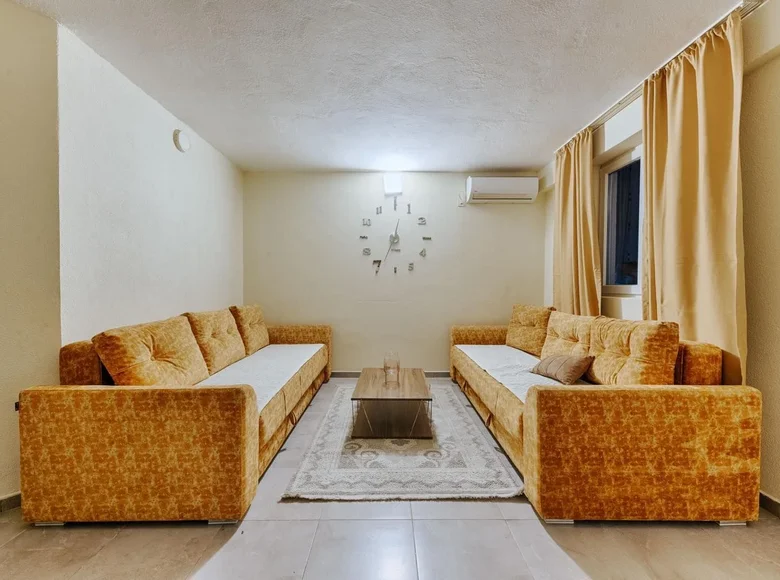 Mieszkanie 2 pokoi 56 m² Budva, Czarnogóra