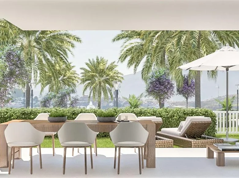 Mieszkanie 4 pokoi 173 m² Mijas, Hiszpania