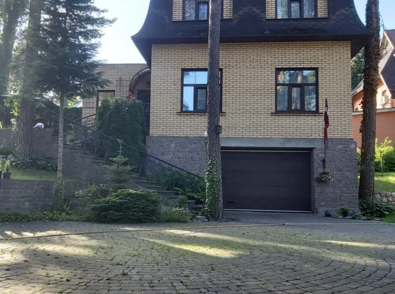 4 bedroom Villa 195 m² Riga, Latvia