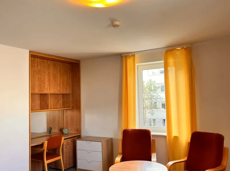 2 room apartment 37 m² in Warsaw, Poland