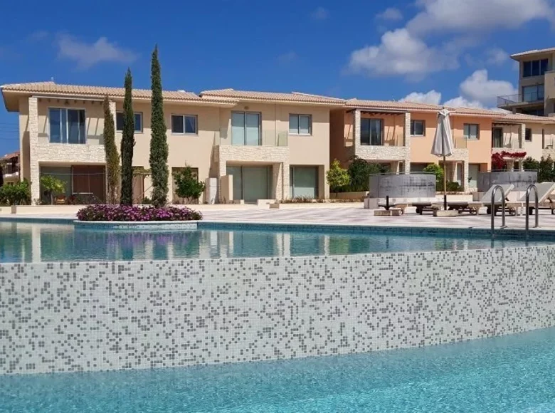 3 room townhouse  Paphos Municipality, Cyprus