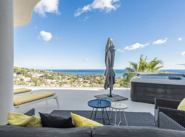 Apartamento 2 habitaciones 107 m² Fuengirola, Španjolska