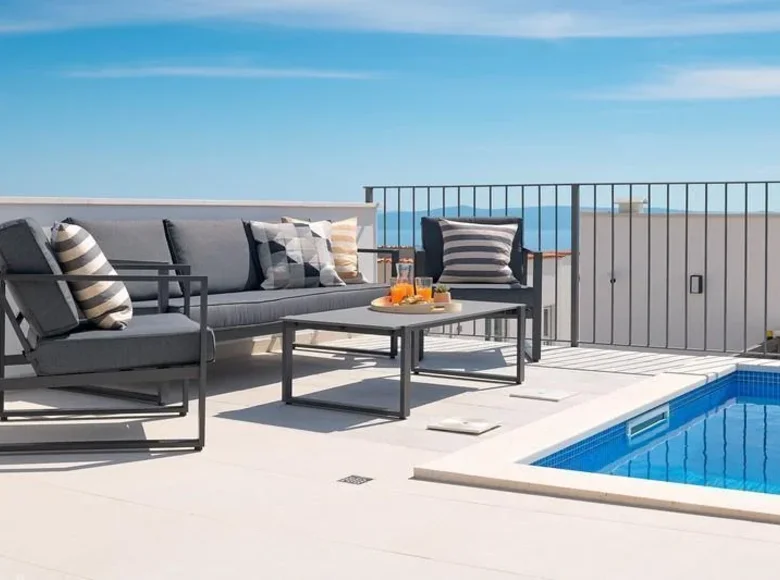 3 bedroom villa 230 m² Veliko Brdo, Croatia