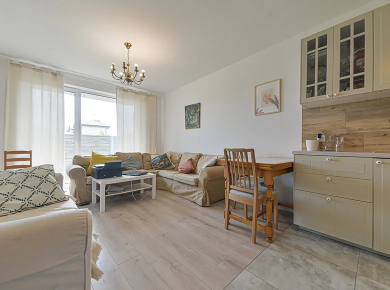 Квартира 3 комнаты 60 м² Марки, Польша