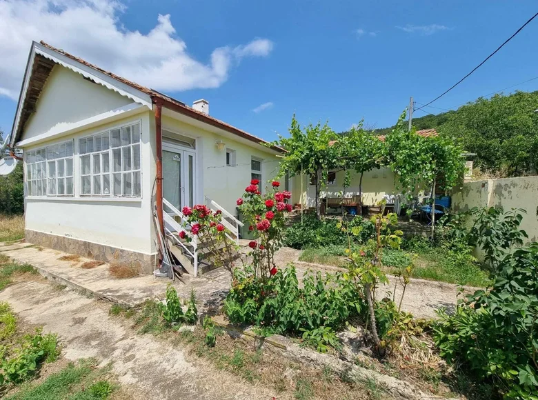 3 bedroom house 135 m² Goritsa, Bulgaria
