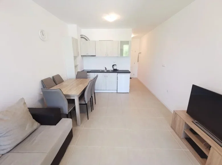 Mieszkanie 2 pokoi 55 m² Sozopol, Bułgaria