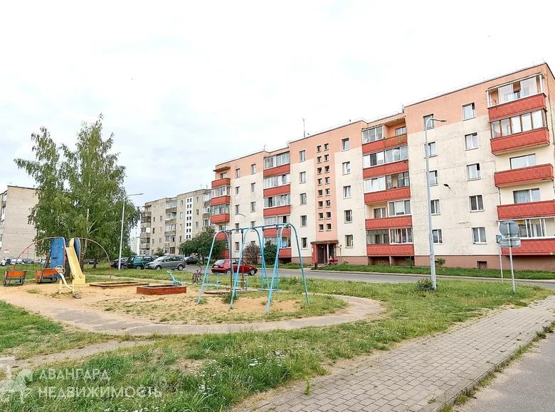 Квартира 1 комната 30 м² Михановичи, Беларусь