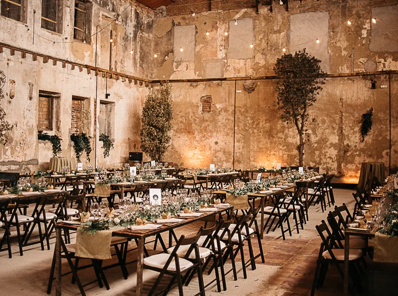 Commercial property 540 m² in Rubi, Spain