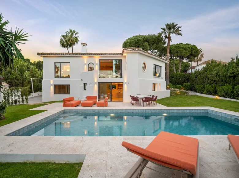 Willa 4 pokoi 262 m² San Pedro Alcantara, Hiszpania
