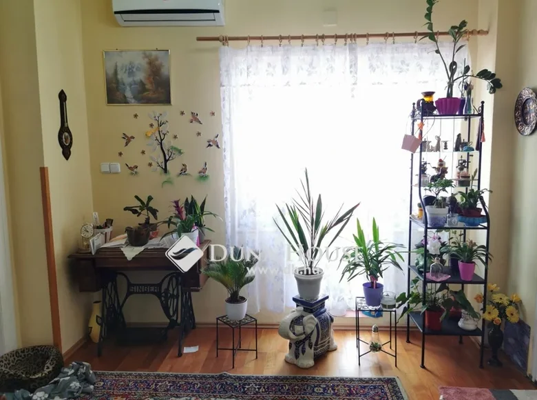 House 180 m² Budapest, Hungary