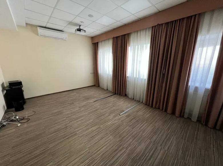 Office 742 m² in Moscow, Russia