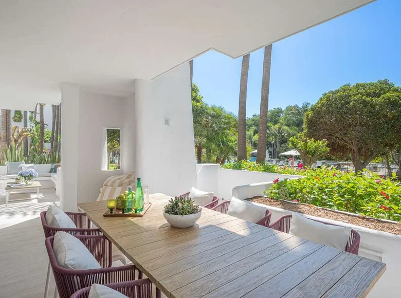 3 bedroom apartment 183 m² Marbella, Spain